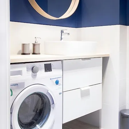 Апартаменты Al-dom Apartament Kasprowicza 104 Колобжег